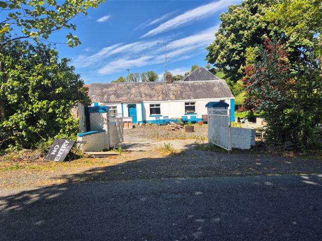 Detached House for sale in Carrickmacross, Ulster
