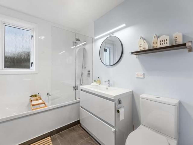 House for sale in Otakou