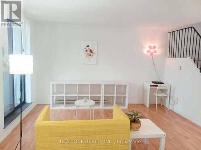 Townhouse for rent in Woburn, Ontario