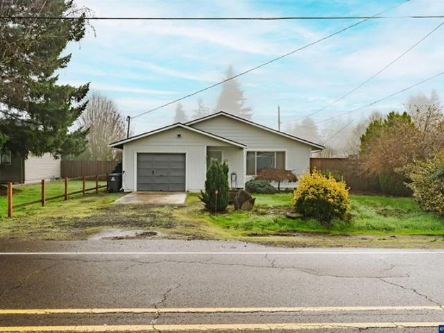 House for sale in Oregonia