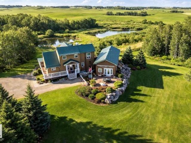 House for sale in Alberta