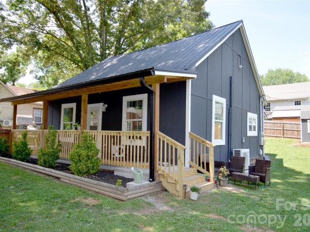 House for sale in Marion, North Carolina