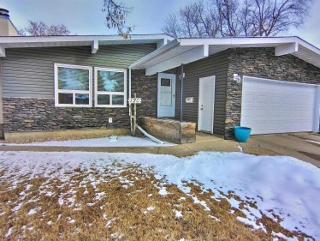 House for sale in Saint Albert, Alberta