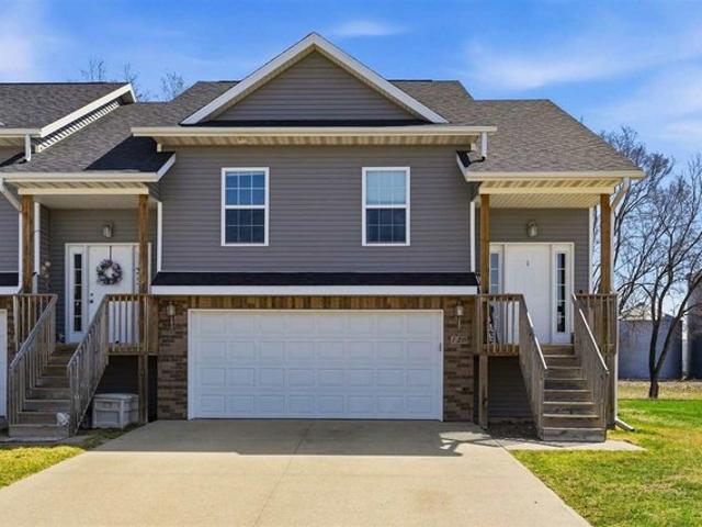 Condo for sale in Hills, Iowa