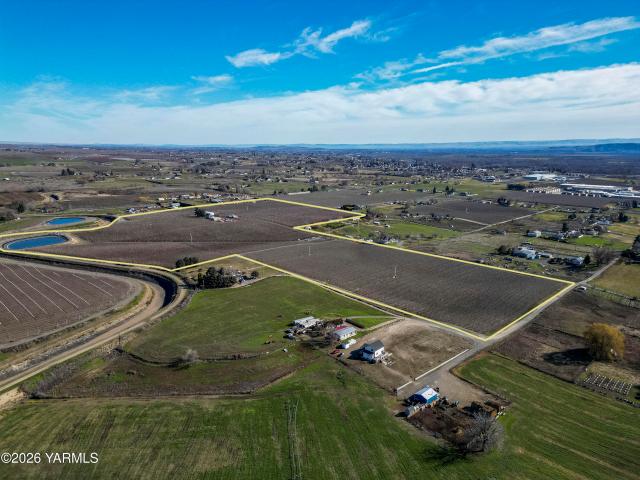 Land for sale in Zillah, Washington