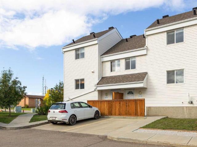 House for sale in Fort Mcmurray, Alberta