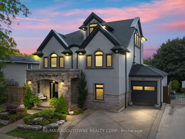 House for sale in Ancaster, Ontario