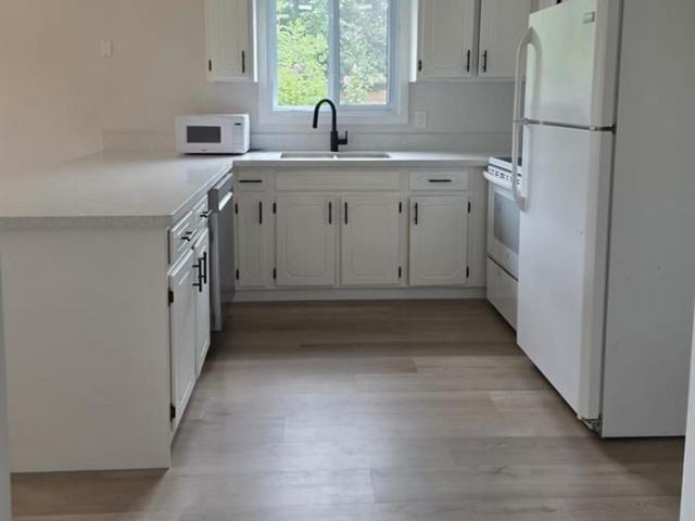 Townhouse for rent in Galt, Cambridge
