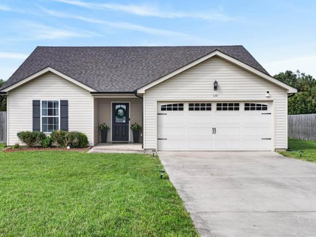 House for sale in Fort Campbell, Kentucky