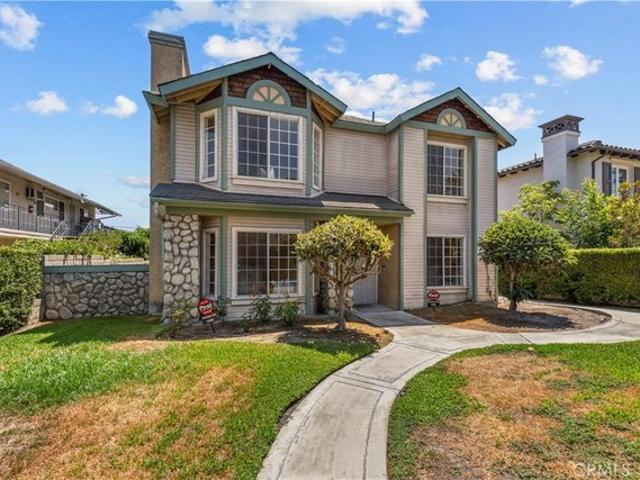 Condo for sale in Arcadia, California