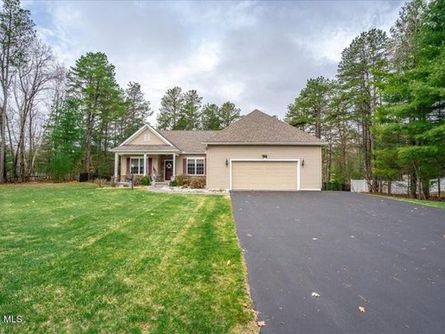 House for sale in Cleverdale, New York