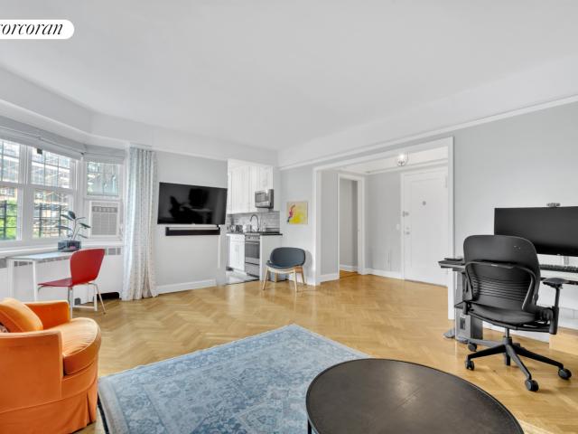 Property for sale in Manhattan Community Board 12, New York