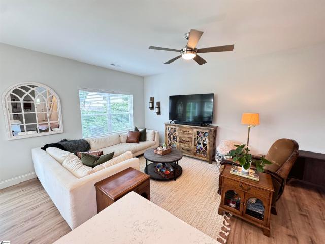 Townhouse for sale in Duncan
