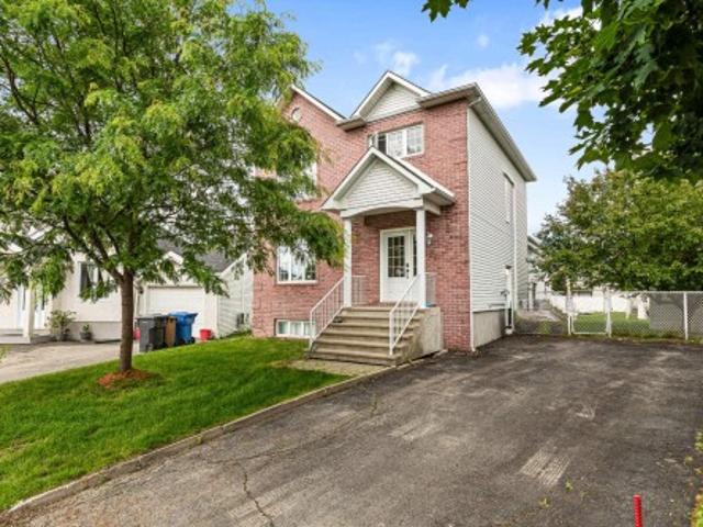 House for sale in Les Moulins, Quebec