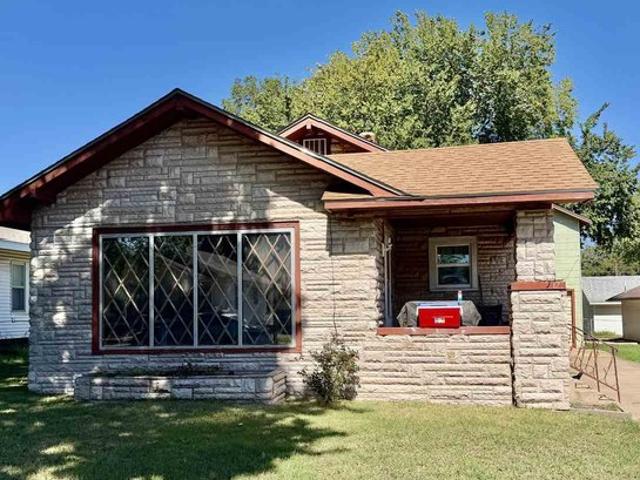 House for sale in Blackwell, Kay County