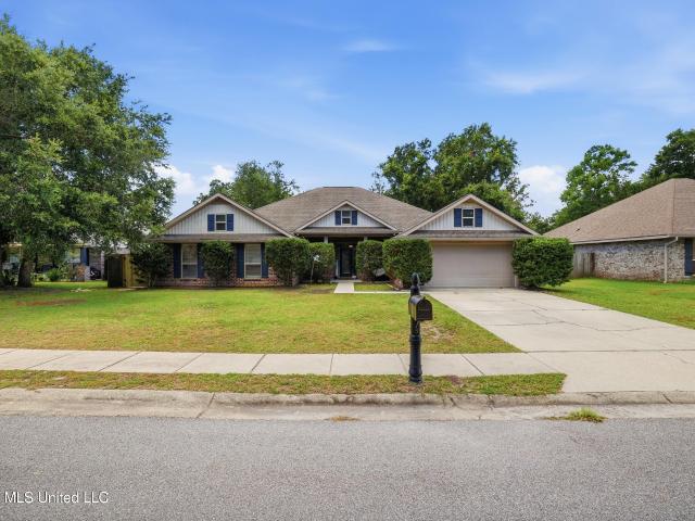 House for sale in Ocean Springs, Mississippi