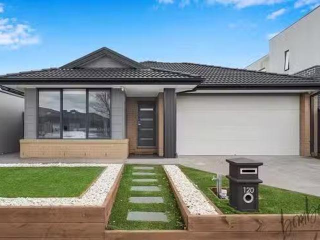 House for rent in Craigieburn, Victoria