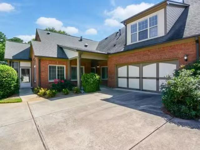 Condo for sale in Kennesaw