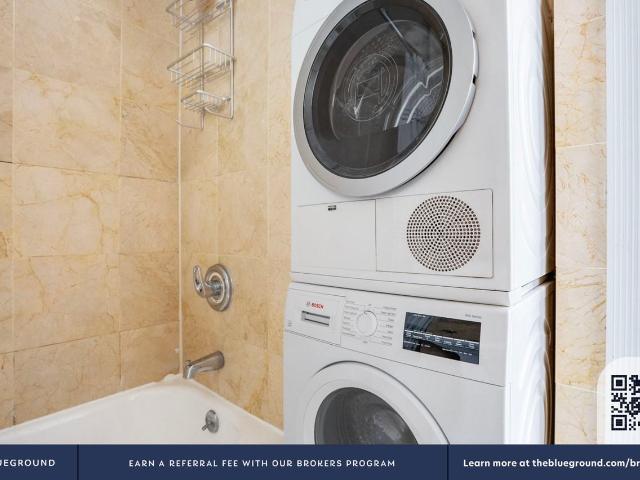 Apartment for rent in Arverne, New York