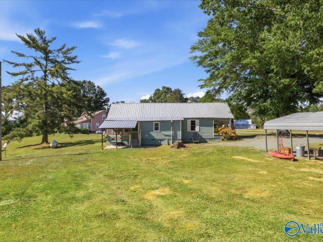 House for sale in Centre, Alabama