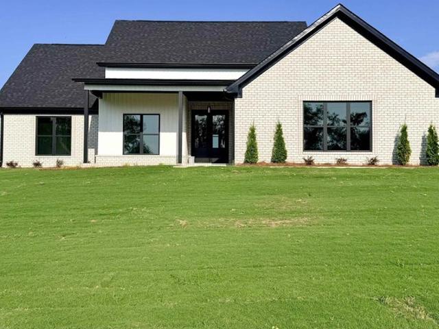 House for sale in Clanton, Alabama