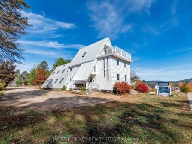 Office for sale in Renfrew, Ontario