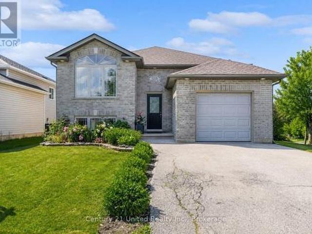 House for sale in Brant, Ontario