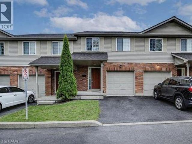 Townhouse for sale in Cambridge, Ontario