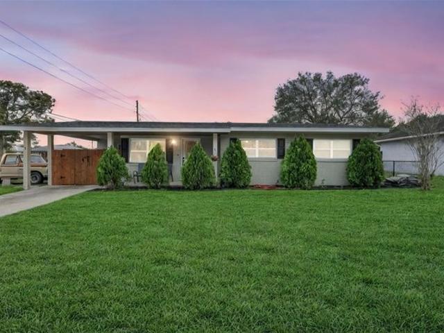 House for sale in Orange City, Florida