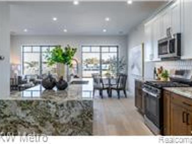 Condo for sale in New Hudson, Michigan