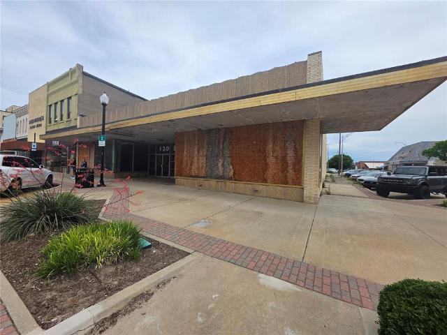 Commercial for sale in Shawnee, Oklahoma