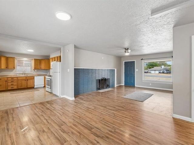 House for sale in Midwest City, Oklahoma County