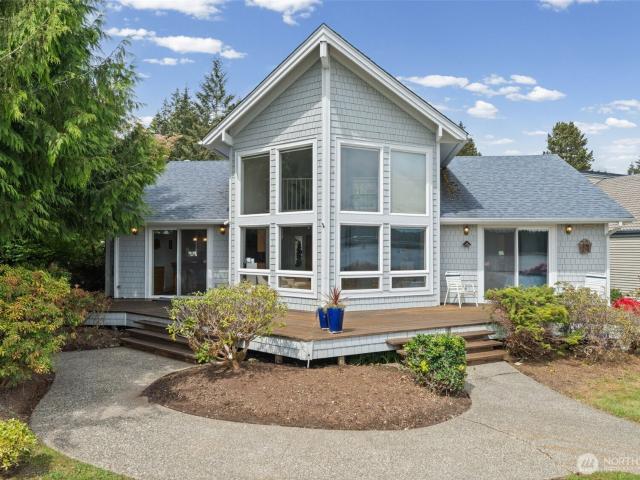 House for sale in Shelton, Washington