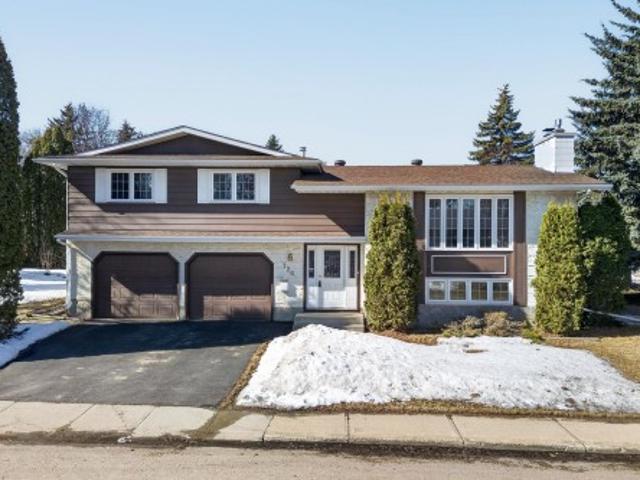 House for sale in Sherwood Park, Alberta