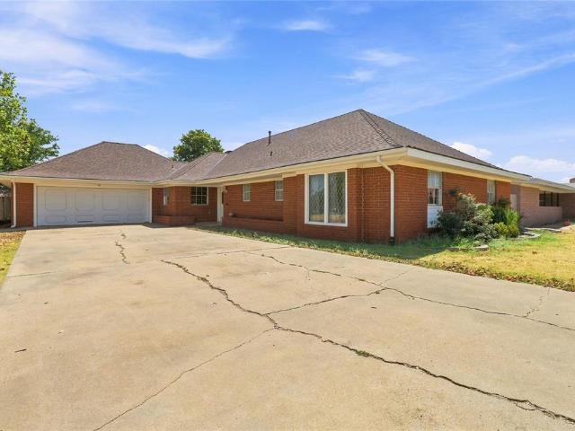 House for sale in Hobart, Oklahoma