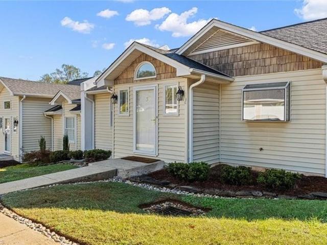 Condo for sale in Mount Airy, Surry County