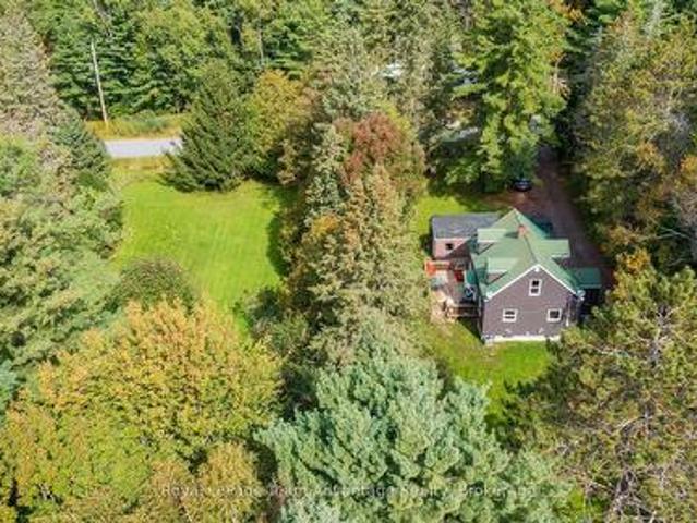 House for sale in Nobel, McDougall Township