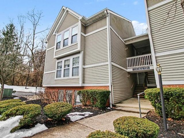 Condo for sale in Fairfield, Ohio