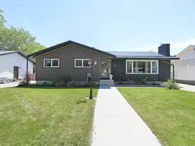 House for sale in Brooks, Alberta