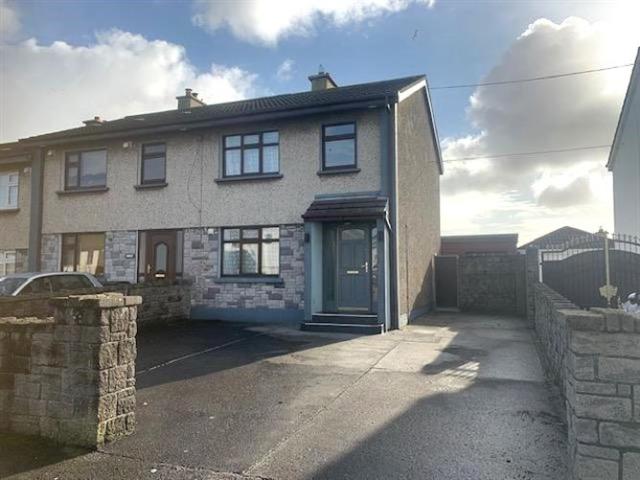 Detached House for sale in Gaillimh, Connacht