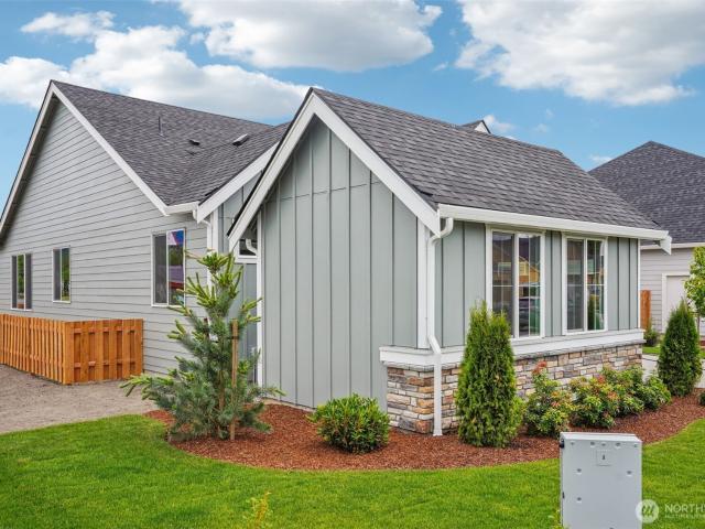 House for sale in Enumclaw, Washington