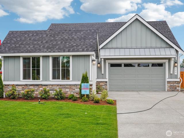 House for sale in Enumclaw, Washington