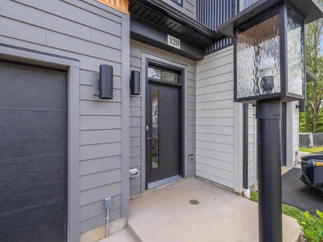 Townhouse for sale in Virginia