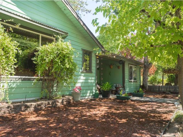 House for sale in Oregonia