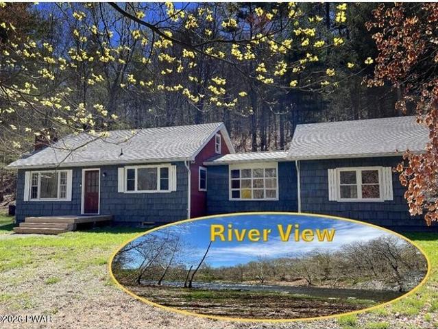 House for sale in Beach Lake, Pennsylvania