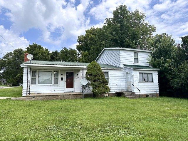 House for sale in Carlisle, Kentucky