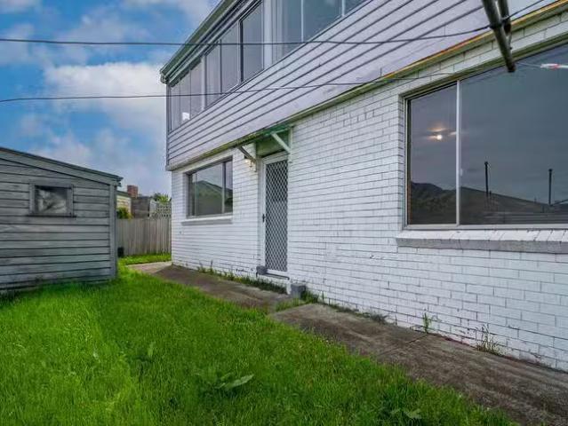 House for rent in Lutana, Tasmania