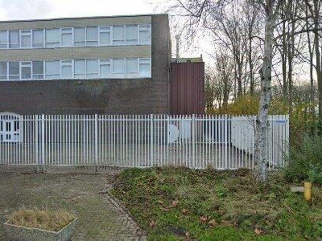 Bedrijfspand te huur in Welgelegen, Nieuw-vennep