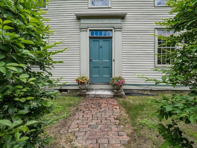 House for sale in New Hampshire