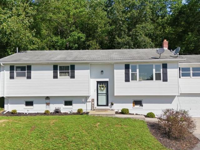 House for sale in Ridgeley, West Virginia